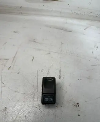 Volvo S70 V70 V70 XC Mirror heating switch 
