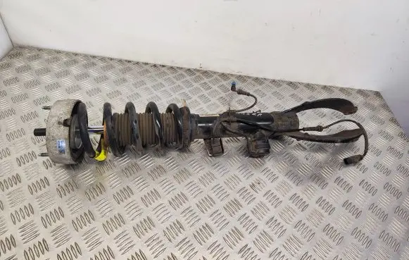 BMW X5 F15 Front shock absorber with coil spring 6875084