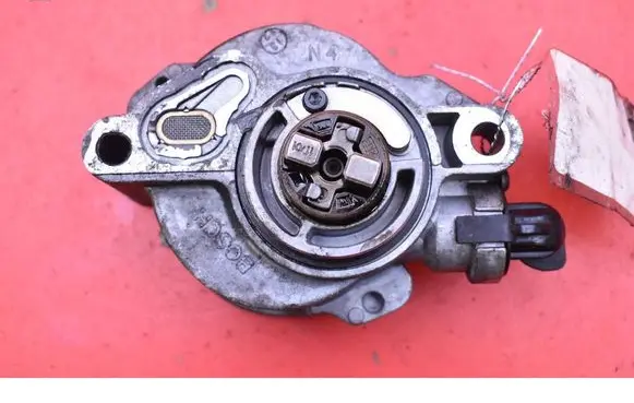 Jeep Grand Cherokee Vacuum pump 2055F