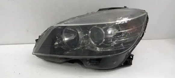 Mercedes-Benz C W204 Headlight/headlamp