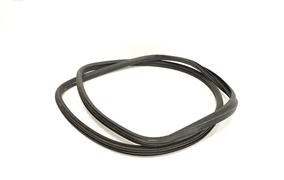 Mercedes-Benz V Class W447 Rubber seal rear door window/glass A4476712020