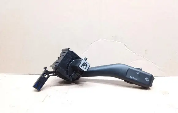 Skoda Octavia Mk2 (1Z) Wiper control stalk 1K0953519C