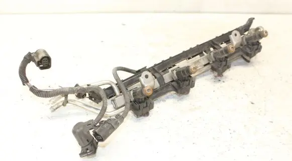 Audi A3 S3 8L Fuel injectors set 06A133681B 06A906031BA