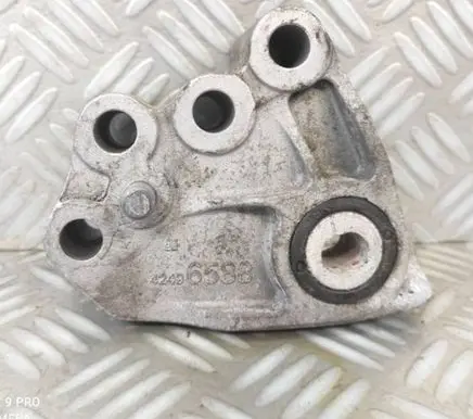 Opel Astra K Gearbox mounting bracket 42496588