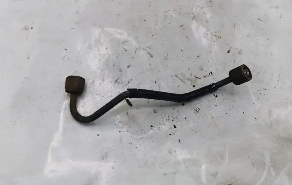 Toyota Corolla Verso AR10 Fuel injector supply line/pipe NOCODE