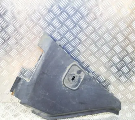 Mercedes-Benz GL X166 Wiper trim A1668311600