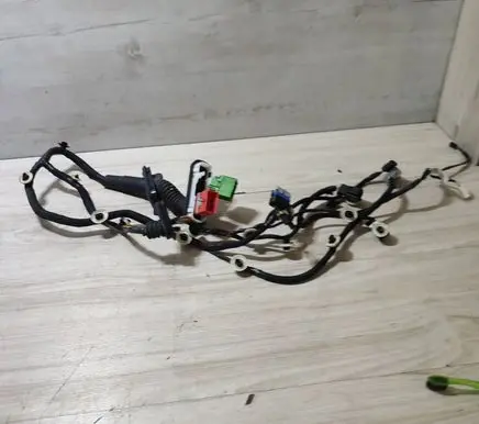 Opel Corsa F Front door wiring loom 9835933380 43581