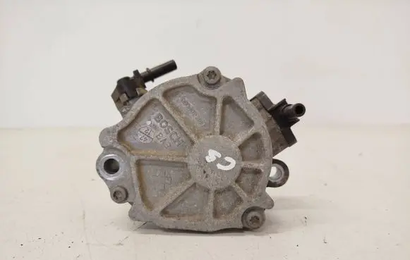 Citroen C5 Vacuum pump 9804021880