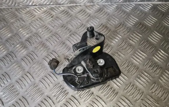 Volkswagen Caddy Sliding door lock 2K5843604