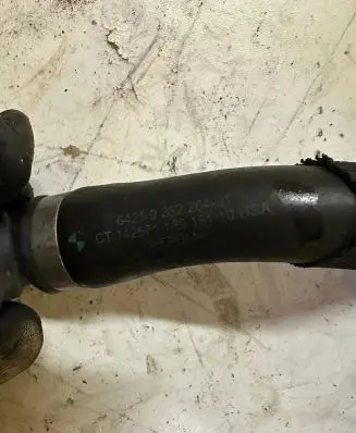 BMW X5 F15 Engine coolant pipe/hose 6421928226401 9282264 14257118