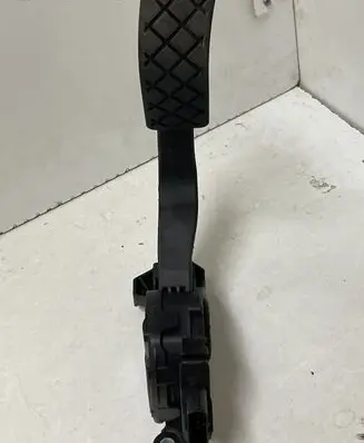 Audi A5 Sportback 8TA Accelerator throttle pedal 8K1723523