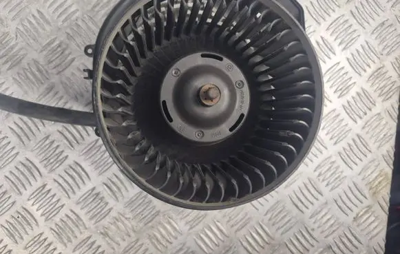Volvo S60 Heater fan/blower 28417