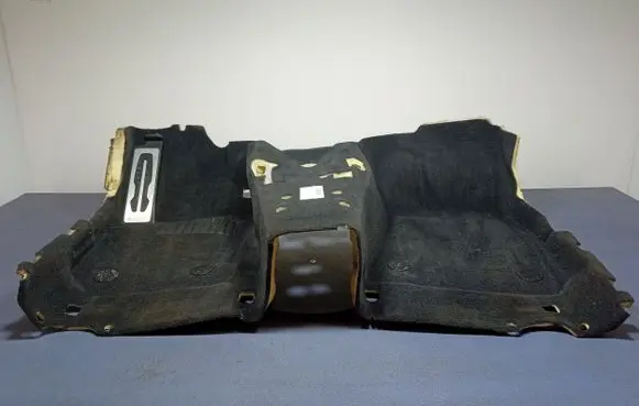 BMW M4 F82 F83 Front floor carpet liner 8097337