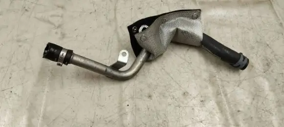 Mercedes-Benz A W176 Engine coolant pipe/hose A1332030182