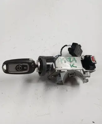 Opel Astra K Ignition lock 39033399 61240120157
