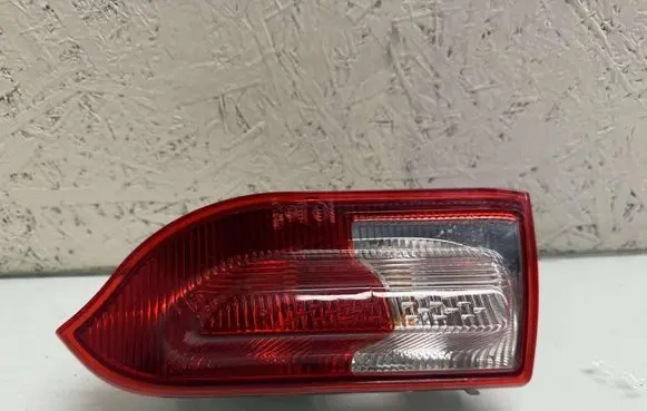Opel Insignia A Third/center stoplight 22950970