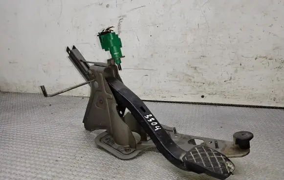 Brake pedal