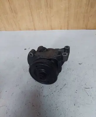 Renault Megane I Power steering pump 7846075