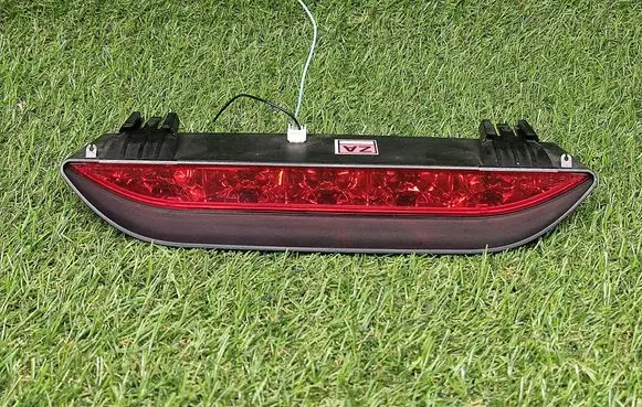 Chevrolet Aveo Third/center stoplight 
