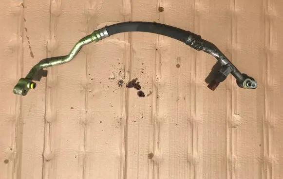 Volkswagen Phaeton Air conditioning (A/C) pipe/hose 3D0260701T
