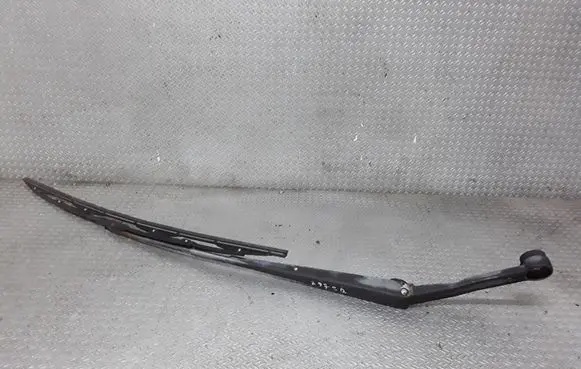 KIA Carnival Windshield/front glass wiper blade 