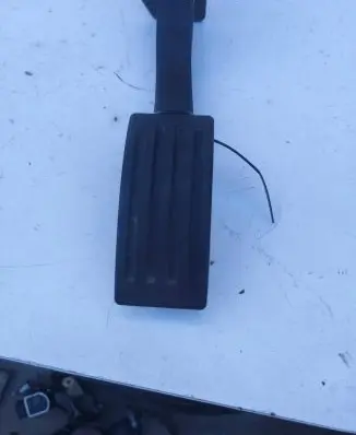 Ford Focus Accelerator throttle pedal BV619F836AB BEV241600