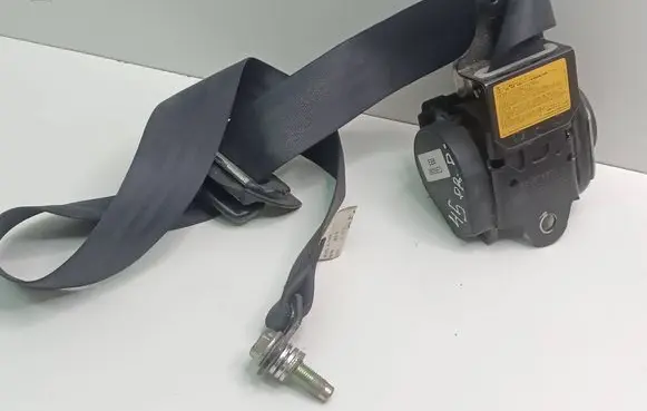 Mitsubishi ASX Front seatbelt 604675800