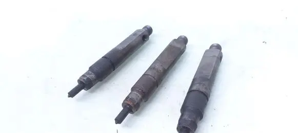 Volvo S40, V40 Fuel injector 7700875036 0432193753