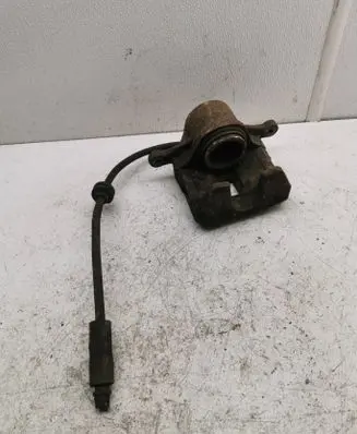 Opel Insignia A Front brake caliper 