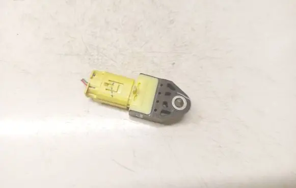Toyota RAV 4 (XA30) Airbag deployment crash/impact sensor 8983133020