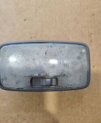 Toyota Land Cruiser (J120) Boot/trunk interior light PPTT30