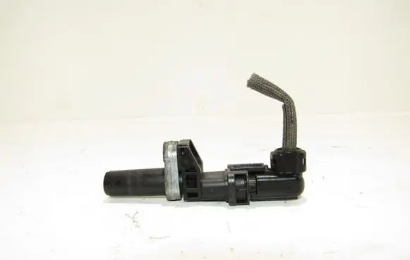 Mercedes-Benz C W204 Crankshaft position sensor 2761530128