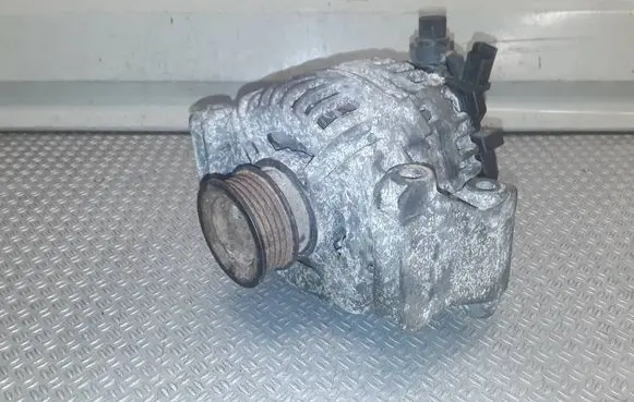 Opel Zafira B Generator/alternator 0124425023 55556066