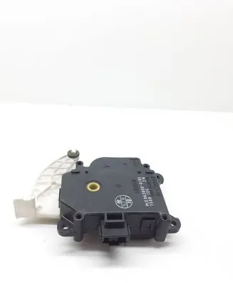 Lexus CT 200H Air flap motor/actuator 0638000181
