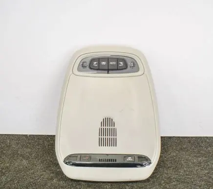 Volvo XC40 Front seat light 31419483 31479163