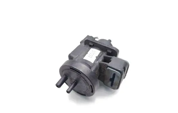 Mercedes-Benz CLK AMG A208 C208 Turbo solenoid valve A0005450527