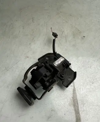 Mercedes-Benz Vito Viano W639 Vent window/glass motor A6398200042 1620006681