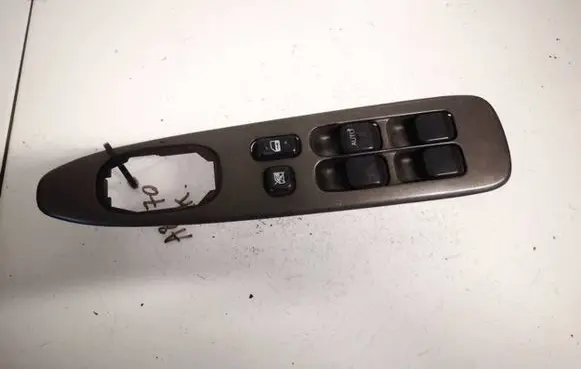 Lexus IS 200-300 Electric window control switch 8404053020 84040-53020