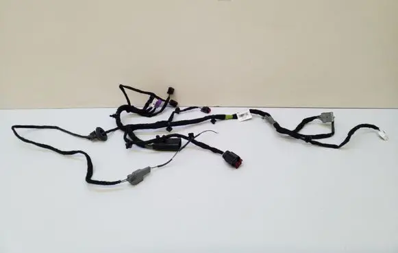 Chrysler Pacifica Sliding door wiring loom P68228633AE 68228633AE
