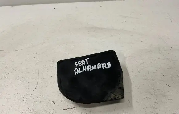 Seat Alhambra (Mk2) Other under body part 3C0825961