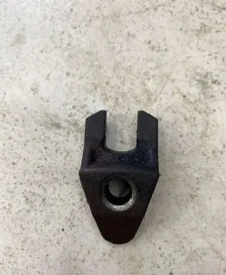 Citroen Berlingo Fuel Injector clamp holder 
