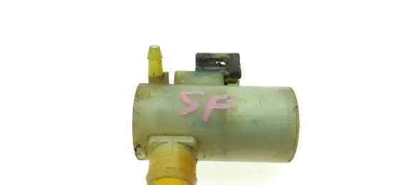 Subaru Forester SF Windscreen/windshield washer pump