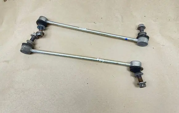 Front anti-roll bar/stabilizer link