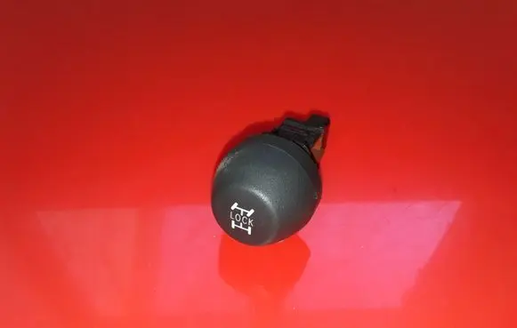 Toyota RAV 4 (XA30) Differential lock switch 15B116