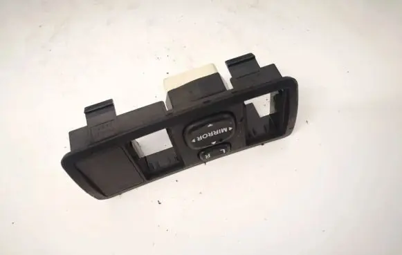 Toyota Corolla E120 E130 Wing mirror switch 183574 777665
