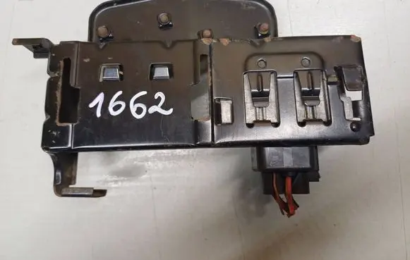 Opel Astra G Glow plug pre-heat relay 09132691 24426679