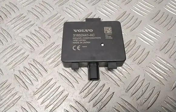 Polestar 2 Distronic sensor radar 31652441