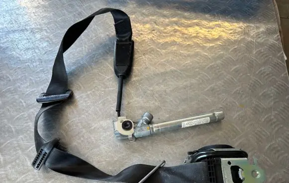 Renault Scenic III - Grand scenic III Front seatbelt 868850012R