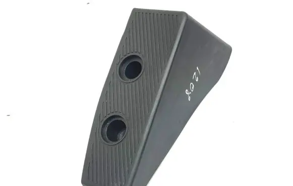 Hyundai i20 (BC3 BI3) Foot rest pad/dead pedal 84266Q0000 BC3CAR