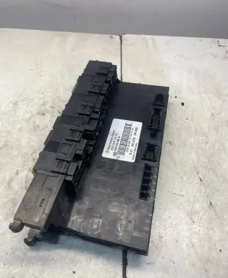 Mercedes-Benz E W211 Comfort/convenience module 2035452401 5DK00848641